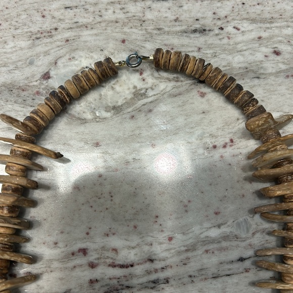 Vintage Raw Coconut Shell Necklace - Picture 5 of 7